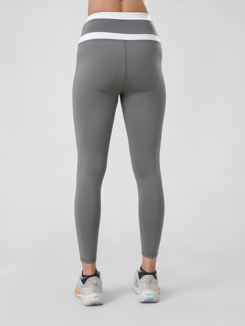 StrikeLine Training Legging in Grey